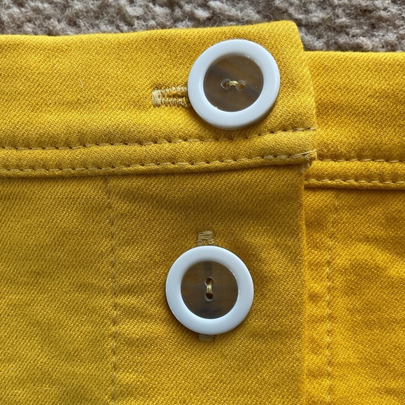 FENDI Women’s Sz 40 (US 8/10) Wool Cotton Silk Lined Yellow Button Front Skirt - Picture 3 of 13